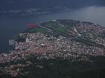 Paragliding Fluggebiet Europa » Schweiz » Tessin,Cimetta,Landeplatz "Campingplatz Delta" (Maggia Delta) von oben. Bei Hochwasser wird der Landeplatz immer kleiner ...