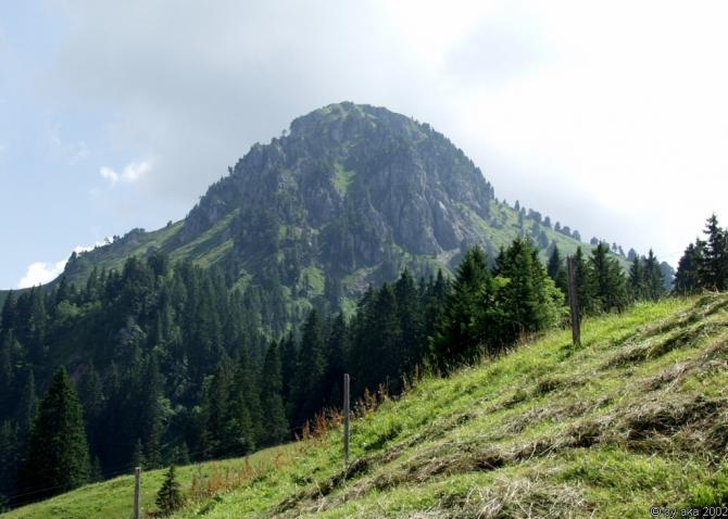 Blick hoch zum Roggenstock. Jetzt wird es richtig steil...