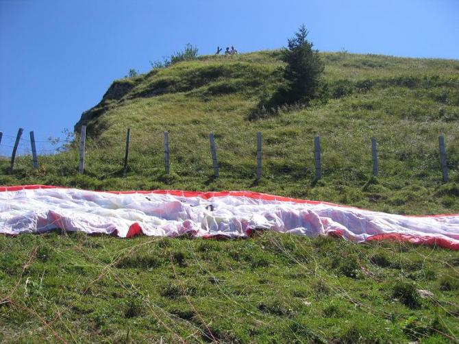Start direkt unterhalb des Gipfels. Die Windrichtung muss stimmen!