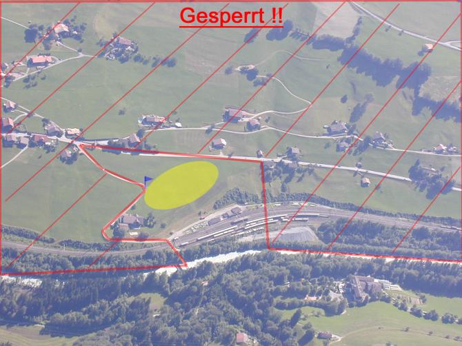 LZ Heustrich, unmittelbar oberhalb des Bahnhofes.
Bitte Restriktionen beachten!!
Windsack (2006): blau