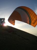 Paragliding Fluggebiet Asien » T�rkei,Babadag,Start zum sunset Flight am Nord-Startplatz
Pilot: Escape Tandem Paragliding
Picture: Michael Straubinger