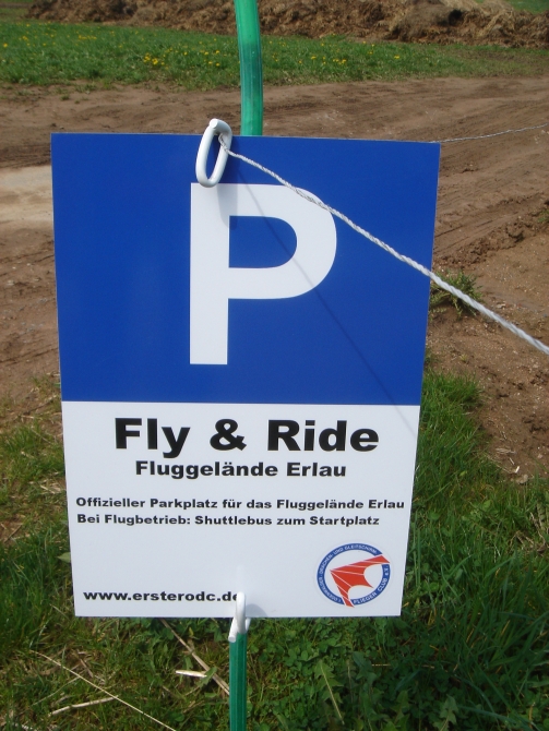 Hinweisschild zum Park&Fly @04/2008