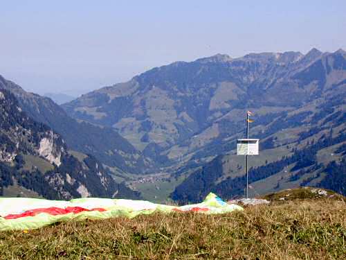 Startplatz D�mpfelsmatt
(C) Air Tandem