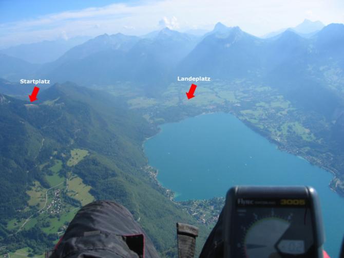 Flug um den See mit Blick auf Start- und Landeplatz