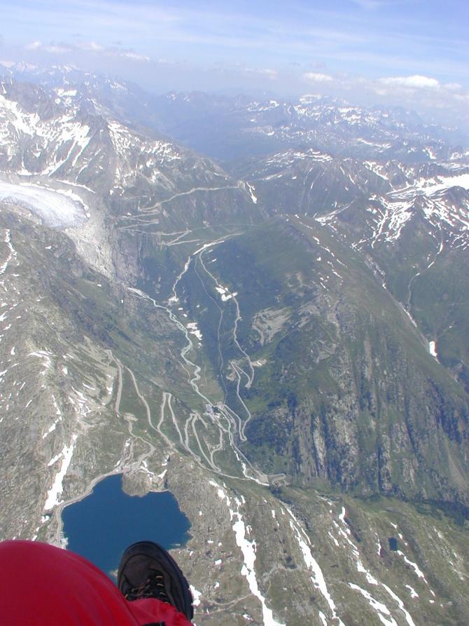 am Grimsel, der (ersten) Schlüsselstelle beim Flug nach Osten...