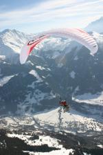 Paragliding Fluggebiet Europa » Schweiz » Wallis,Verbier: Croix de Coeur - Ruinettes - Attelas,Nebeneinander mit ein Tandem über Verbier.