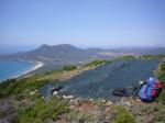 Paragliding Fluggebiet Europa Italien Sardinien,Buggeru,Startplatz - Blick Richtung Portixeddu, Landemöglichkeit am Strand. Juni 2010