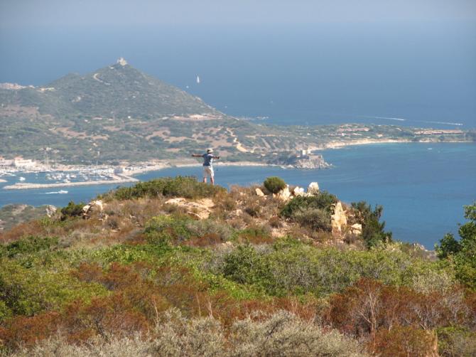 Beim Startplatz. Sicht Richtung Hafen von Villasimius
