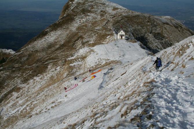 Pilatus-NW-Startplatz bei der Klimsen am 4.11.2006.
Übersicht über die verschiedenen Startplätze auf dem nächsten Bild ->>