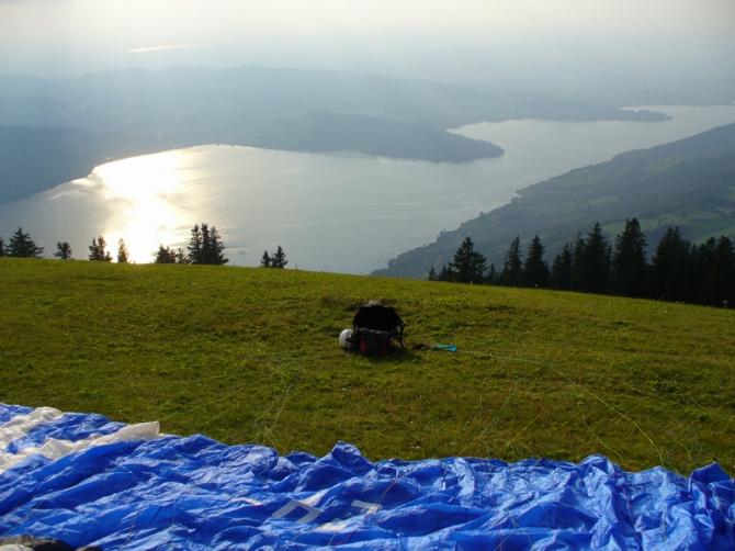 Gnipen Startplatz Nord mit Zugersee.