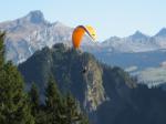 Paragliding Fluggebiet Europa » Schweiz » Schwyz,Gitschenen - Jochlistock - Schwalmis,schwache Thermik nach dem Start