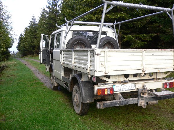 Auf den Berg geht es nur mit dem Vereinfahrzeug oder ca. 30 min. zu Fuß.