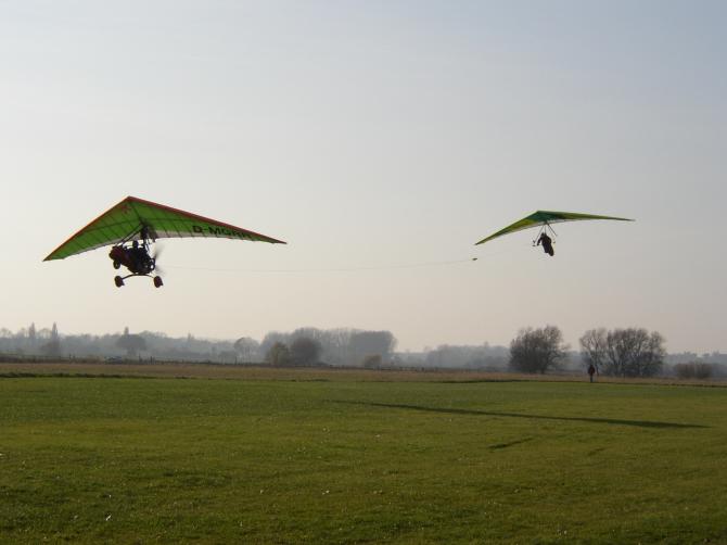 UL-Schlepp an der Porta Westfalica