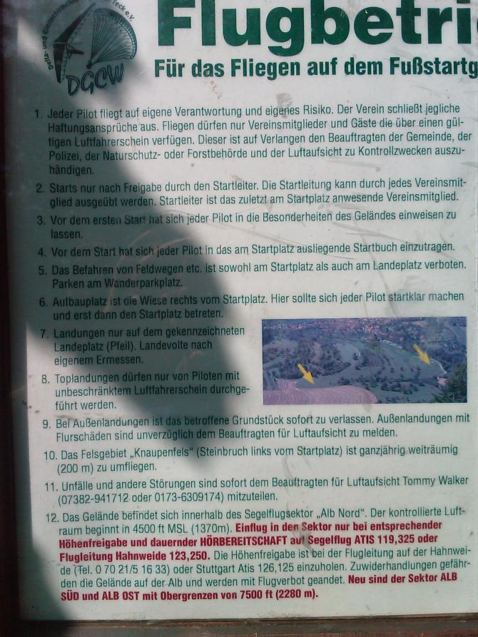 Schild mit Flugregeln, bitte beachten da Einflugsektor vom Flughafen Stuttgart!!
