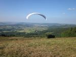 Paragliding Fluggebiet Europa » Deutschland » Hessen,Wasserkuppe,Start von Absrodarer Kuppe
Blick in Richtung N, Start
in Richtung NW
