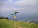 Paragliding Fluggebiet Europa » Österreich » Steiermark,Schöckel/Schöckl,Windspitzen bis 10m/s...am 14.9.2006 gemessen. Da fühlten sich die Drachen und nur einige, wenige Paragleiter in der Luft wohl.