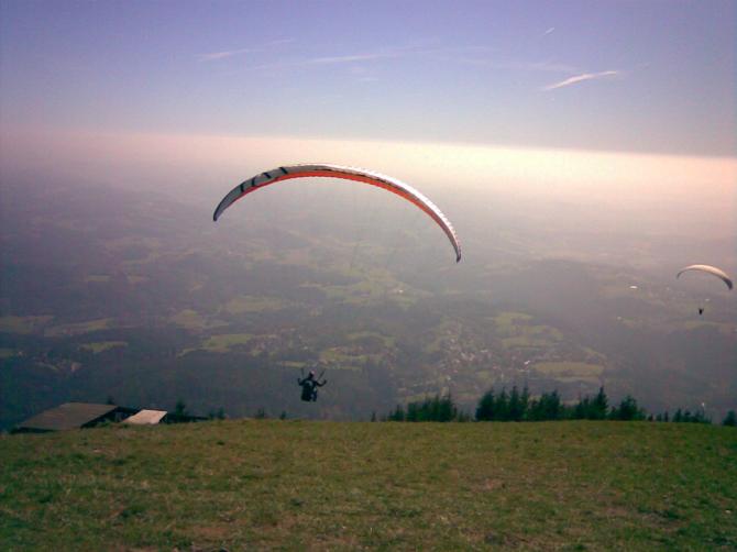 Sieht zwar schön aus, is aber doof zu fliegen! (Inversion auf 1100m)