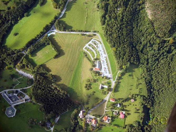 Landeplatz neben der Talstation