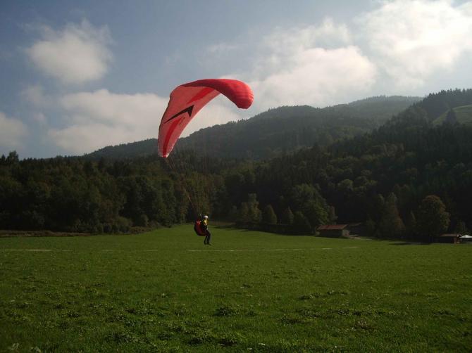 Landeplatz 100m nördlich von der Talstation (Sep. 2006)