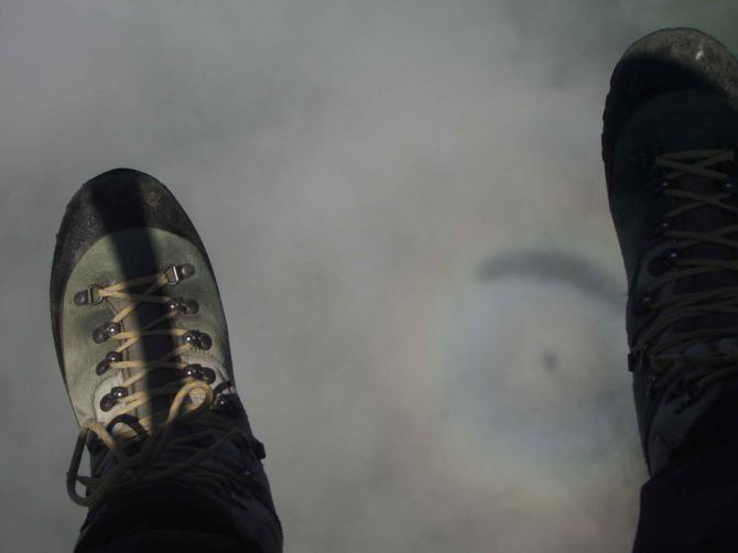 Mein eigener Schatten in den Wolken (Sep. 2006)