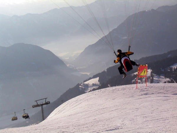 Westwindsoaring am Gerlitzen Gipfel, Winter 2005/06