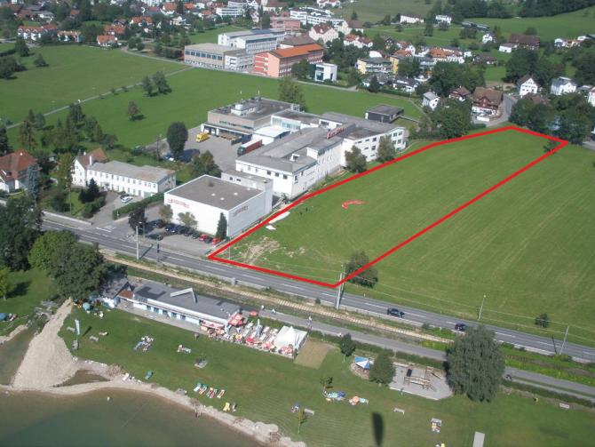 Luftbild des Landeplatzes in Lochau bei der ehemaligen Käsefabrik Rupp.