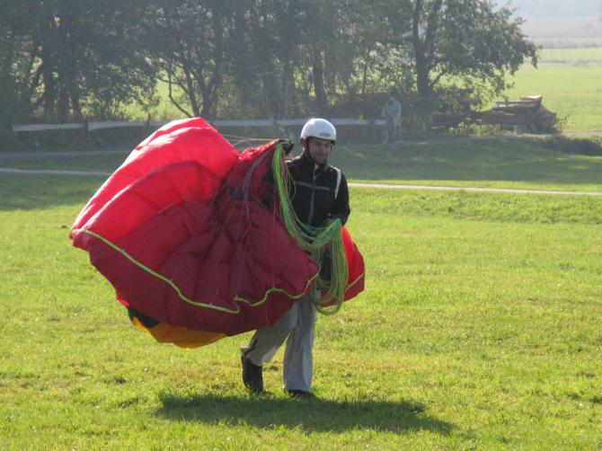 ... und sichtlich zufrieden nach der Landung