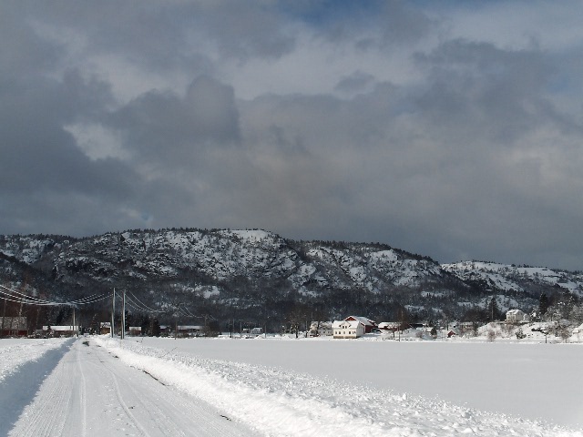 Berge nord/westlich von Reddal
Foto aufgenommen am 24.03.08