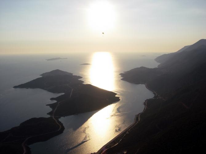 FlyingFish
Oktober 2005
Sunsetflight