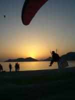 Paragliding Fluggebiet Asien » Türkei,Babadag,Landung in Lykia World (Bayern in der Türkei..)
Pilot: Stefan Schichtl
Picture: Michael Straubinger