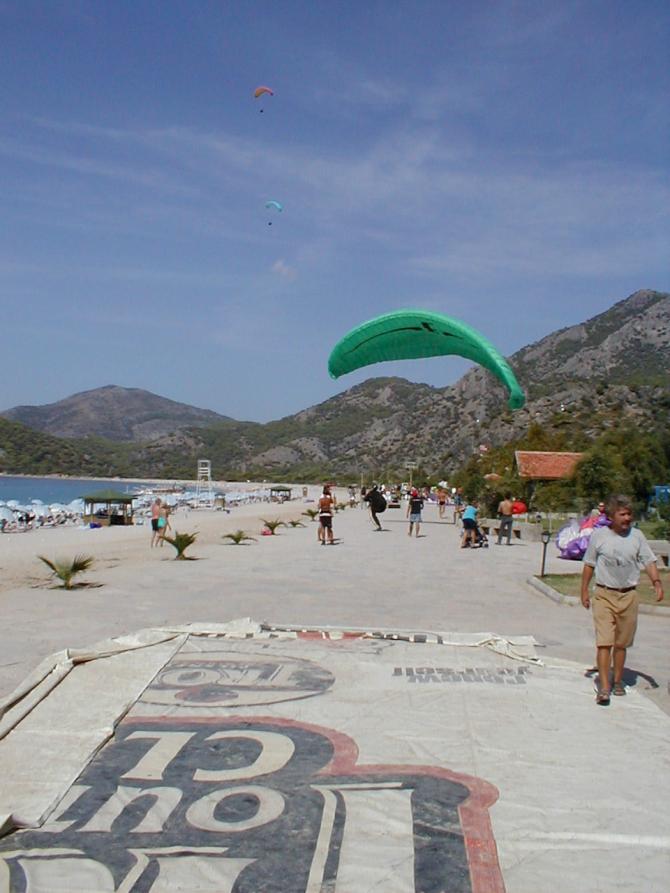 Der Strand als Landeplatz ist rießig.