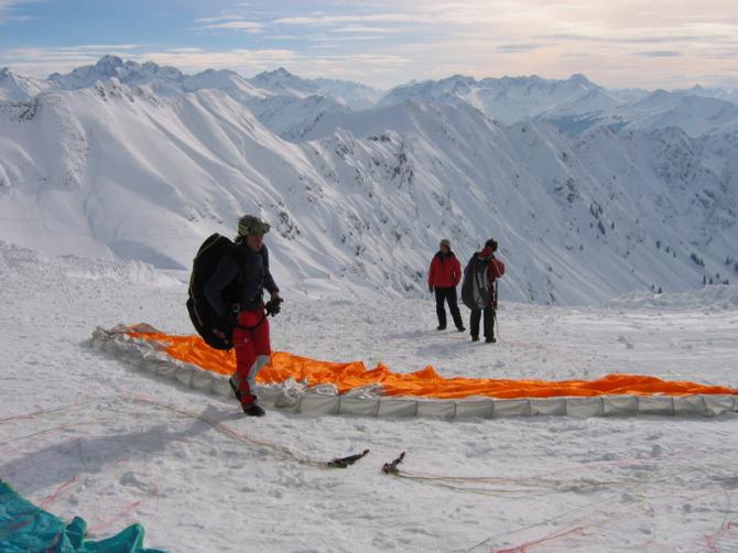 Startplatz am Edmund Probst Haus im Winter. Entstanden am 14.3.2005.