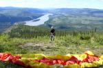 Paragliding Fluggebiet Nordamerika » Kanada » Yukon,Midnight Dome,Am Nordstartplaz, im Hintergrund der Yukon River
