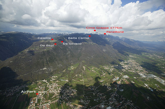 Panoramaansicht mit den Startplätzen

©airpark-flugschule.de/