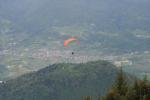 Paragliding Fluggebiet Europa » Italien » Venetien,Monte Avena,Auf Thermiksuche richtung Arten.