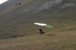 Paragliding Fluggebiet Europa » Italien » Umbrien,Monte Cucco,SP Monte Cucco 1185 müM

Eigentlich ist der SP zu wenig steil im Profil, auch bei 30kmh Wind !