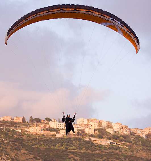 März 2008
Der Sonnenuntergang mit Norma im Hintergrund