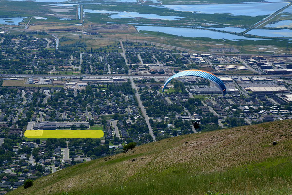 LZ bei der Centerville High School(vom Start aus gesehen)