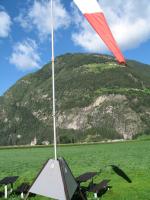 Paragliding Fluggebiet Europa Italien Trentino-Südtirol,Speikboden,Ein riesiger Landeplatz (vom Startplatz aus nicht zu sehen) dürfte selbst für Anfänger kein Problem darstellen.