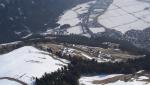 Paragliding Fluggebiet Europa » Italien » Trentino-Südtirol,Speikboden,Bild links unten: Unterhalb der Straße befindet sich der Startplatz bei Ahornach.
Bild rechts oben: Landewiese(n) bei Sand in Taufers