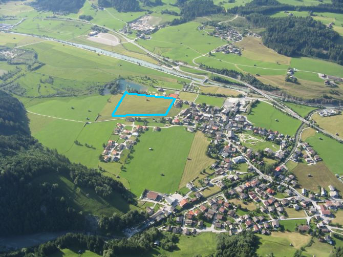 Blau: Landezone Hollersbach (südl. des Flusses Salzach)