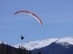 Paragliding Fluggebiet Europa » Italien » Trentino-Südtirol,Luesen Alm,tatsächlich: das Ding kann auch wieder steigen. danke für die show bei deinem sensationell brutal schnellem Heli. SEHR GEIL!