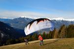Paragliding Fluggebiet Europa » Italien » Trentino-Südtirol,Nauders,Wer läuft, der fliegt.
Startplatz Tulperhof März 2008
