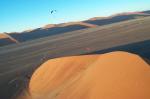 Paragliding Fluggebiet Afrika Namibia ,Dune 45,Bei ausreichendem Wind kann die Düne deutlich überhöht werden.