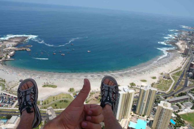 Cavancha.Badestrand und Landeplatz von Iquique.
www.vuelolibre.cl