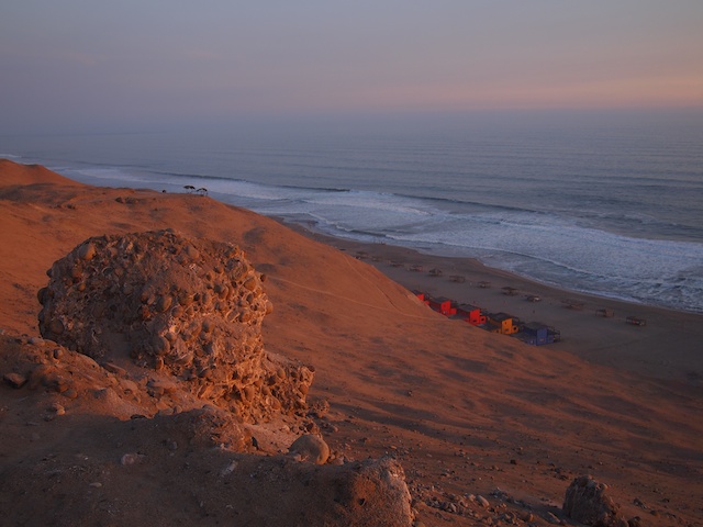Oberhalb von Wakama kann man auch starten und dann unten am Strand landen.