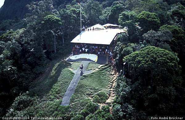 Deltarampe, mit davor liegendem GS-Start

© A.Brückner/ Terranovabrasil.com