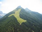 Paragliding Fluggebiet Europa » Österreich » Tirol,Stubaital - Kreuzjoch / Elfer,Blick zurück auf die rieige Startwiese am Elfer