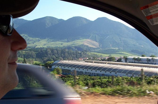 Erste Berge in Sicht!!! Hurra wir sind fast da!!