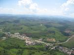 Paragliding Fluggebiet Südamerika Brasilien ,Leopoldina,Landeplatz ist an der Straße schmaler grünstreifen mit Windsack beim Hotel
Achtung !!! bei LKW starke Wirbelschleppen